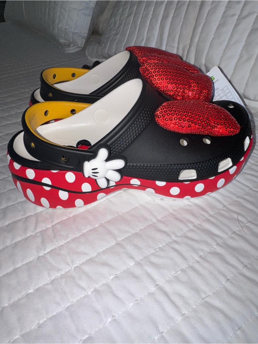 Official Disney Minnie Mouse Platform Crocs with Sequin Red Bows - Picture 7 of 14